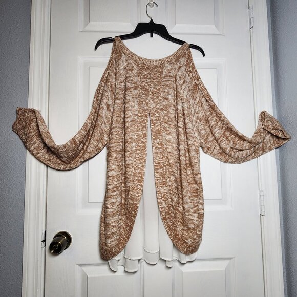 NWT Torrid Cold Shoulder Open Back Sweater - Size: 3 (22W/24W) PRICE IS FIRM - Picture 2 of 9